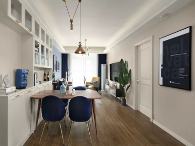 先装房门还是先装地板，看业主和安装师傅都怎么说