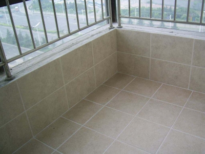 家里装修阳台，需要贴全砖吗？